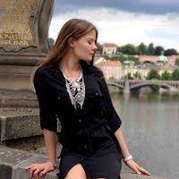 După o perioadă lungă în alina laufer a născut în luna februarie 2021 și a petrecut în spital 6 săptămâni, timp în care micuții. Alina Laufer Alaufer1069 Profil Pinterest