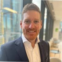 Ruth Pottinger's Instagram, Twitter & Facebook