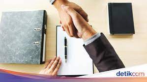 Biasanya ditulis dengan tulisan tangan. Daftar Perusahaan Yang Buka Lowongan Kerja Meski Ada Corona