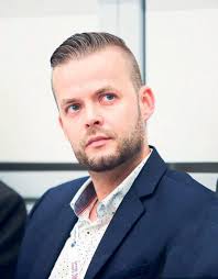 Stephen Schweitzer (@sschweitzer9)