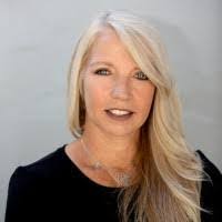 Deborah Visser's Instagram, Twitter & Facebook