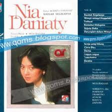 Tiada lagi yang ku harap. Lirik Lagu Nia Daniaty Kaulah Segalanya