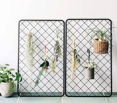 無骨なスチール ディスプレイフェンス ブラック の会 フェリシモ スチールフェンス エアープランツ ストアデザイン