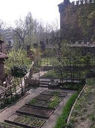 Blog Di Giardinaggio Per Appassionati Di Giardino Garden Diy Giardino Storico Mostre Di Giardinaggio Tutorial Giardino Medievale Orto