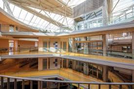 Ernst barlach haus (ernst barlach house) is an art museum devoted to the german expressionist sculptor, printmaker and writer ernst barlach. Neubau Und Umbau Der Ernst Barlach Schulen Munchen Architekturobjekte Heinze De