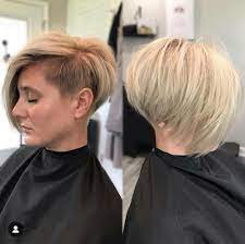 Pin By Oakkhara Cannes On Coiffure Pixie Bob Haircut Short Pixie Haircuts Bobs Haircuts