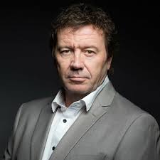 David Nicoll's Instagram, Twitter & Facebook