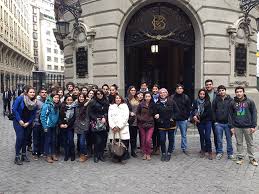 Caso de éxito de israel y lo que viene para chile, el ministro de economía lucas palacios, anunció que el gobierno está afinando los detalles para contar con un carnet verde. Alumnos De Ingenieria Comercial Visitan Bolsa De Comercio De Santiago Facultad De Economia Y Negocios