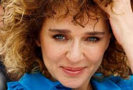 Riccardo scamarcio e la fidanzata angharad wood a passeggio per roma (diva e donna). Scamarcio Papa Valeria Golino Confessa Il Suo Rimpianto Mi Manca
