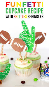 How To Make A Funfetti Cupcake Recipe With Skittles Sprinkles Strawberry Mommycakes Funfetti Cupcake Recipe Funfetti Cupcakes Football Themed Desserts