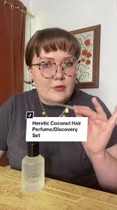 Let’s chat about the newest launch and the discovery set from @Heretic  Parfum 🥥 (PR) Have you tried this brand? What are your favs?  #hereticparfum #fraghead #nichefragrance #nicheperfume