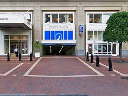Located at 20 clinton street in downtown boston, dock street garage will soon be home to new boston housing. New England Aquarium Parking Find Parking Near New England Aquarium