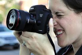 Dozens go to concert downtown