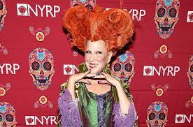 Отметок «нравится», 334 комментариев — bette midler (@bettemidler) в instagram: Bette Midler Dresses Up As Her Hocus Pocus Character For Halloween Billboard Billboard