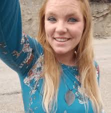 Victoria Messer's Instagram, Twitter & Facebook