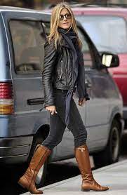 Jennifer Aniston Goes Casual Cool Around Nyc Fashion Clothes Cute Outfits