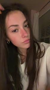 Amy Knauf's Instagram, Twitter & Facebook