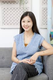 Dr Vanessa Yuan - Us Therapy