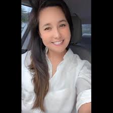 I've been talking a lot lately about starting a new journey. And to  reintroduce this new chapter, I felt I had to share a bit about my old  self. So here it