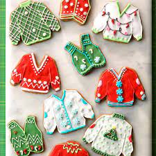 Use gel food coloring for the best results, and blend the colors together gradually, using the tip of a toothpick to control their transformation. 150 Of Our Best Christmas Cookies Recipes With Pictures