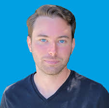 OUR TEAM — ROKMETRO