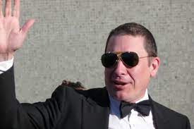 From playing pubs in the east end docks as a teenage greaser, to leading his rhythm and blues orchestra and selling millions. Jools Holland Wikipedia