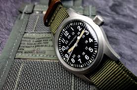 Hamilton khaki field murph auto black dial leather band men's watch h70605731. Test Hamilton Khaki Field Mechanical Militaruhr Chrononautix Uhren Blog