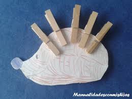 Manualidades con mis hijas: #Retoinfantil: Erizo de pinzas