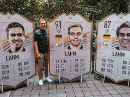 Join the discussion or compare with others! Fifa 21 Lahm Und Schweinsteiger Fussball Legenden Kommen Als Fut Icons Fifa 21