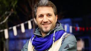 August 1 at 12:58 pm ·. Surpriza Uriasa Cine Este Fosta IubitÄƒ CelebrÄƒ A Lui Andi Moisescu Acum Este MilionarÄƒ Antena 3