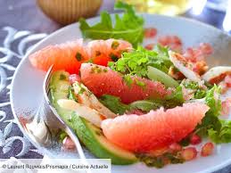 Recette Salade De Crabe Au Pamplemousse Et Fines Herbes Ingredients 4 Personnes 450 G De Chair De Crabe Salade De Crabe Recettes De Cuisine Recette Salade