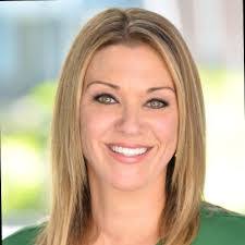 Tracey Lott's Instagram, Twitter & Facebook