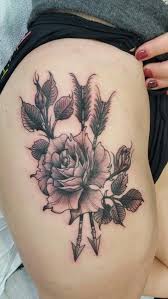 My 2nd Tattoo Rose And Arrows In Tribute To My Hunting Background And My Middle Name Rose That I Share With My Grandma An Tattoos Henna Tattoo Flower Tattoo