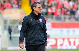 Regionalliga: Fortuna Köln vor Meisterschaft - "Wollen das auf dem Feld klären"
