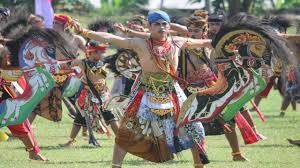 Τορωνη ενοικιαζομενα δωματια / house vaso rooms to. Lengkap Tari Kuda Lumping Sejarah Fungsi Makna Kostum Video