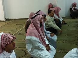 من زوال الشمس عن وسط السماء إلى دخول وقت العصر. Ø¬Ø±ÙŠØ¯Ø© Ø§Ù„Ø±ÙŠØ§Ø¶ ØµÙ„Ø§Ø© Ø§Ù„Ø¸Ù‡Ø± Ø³Ø§Ø¹Ø© ÙˆÙ†ØµÙ