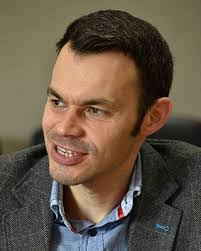 Ian Lockwood's Instagram, Twitter & Facebook