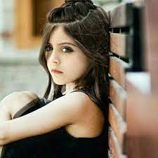 Pin By جود On غادة السحيم Girl Beauty Long Hair Styles