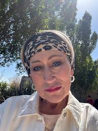 Vocalist Singer Seeking Music Collaboration Opportunities