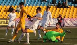 С пенальти забил владлен юрченко (заря). Aleksandriya Zarya Drama Var I Ten Pervogo Postkarantinnogo Skandala Upl Pro Futbol