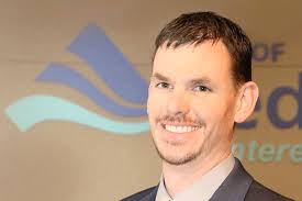 Ej Walsh's Instagram, Twitter & Facebook