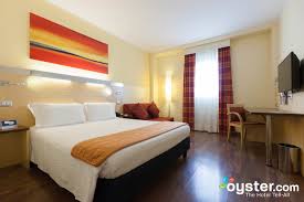 They are fashionable like the city itself. Holiday Inn Express Milan Malpensa Airport Bar At The Holiday Inn Express Milan Malpensa Airport Oyster Com Hotel Photos