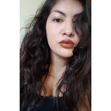 Hillary Ryder's Instagram, Twitter & Facebook