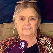 LOP HAPPY TUESDAY LOP DIAMOND 💎 CROWN CLUB 10 👑 PREMIER DIRECTOR 🎬 Come  say Hi! Most everything is $5 each + tax Shop my website and Join my Team:  paparazziaccessories.com/justingonzales Welcome