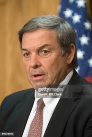 553 Duncan L Hunter Photos & High Res Pictures