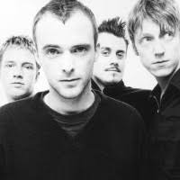 Partitions et accords de The Police : Every Breath You Take, Roxanne, Don't  Stand So Close To Me, Message In A Bottle, Every Little Thing She Does Is  Magic, …