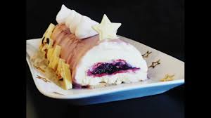 Buche De Noel Sans Gelatine Chocolat Blanc Cassis Youtube