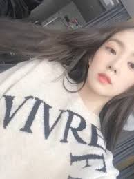 ไอเดีย Red velvet irene 20 รายการ