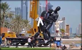 Crafted by algerian artist adel abdessemed , the statue goes against the tradition of. Zinedine Zidane Head Butt Statue In Doha Corniche Is Removed Qatar Gulf News