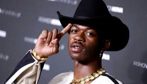 Lil nas x spent the remainder of his performance with a hand over his groin. Hqrn2qtxu1tovm